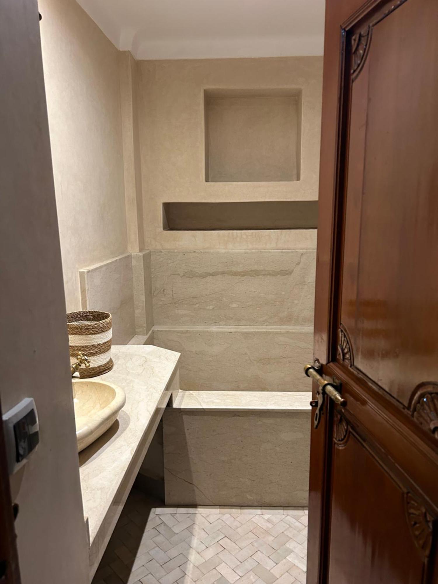 Riad Amazing Amazigh Avec Jacuzzi Petit Dejeuner Compris Avec Aussi Chambres Familiales Pres De La Place Jemaa El Fna Marraquexe Exterior foto