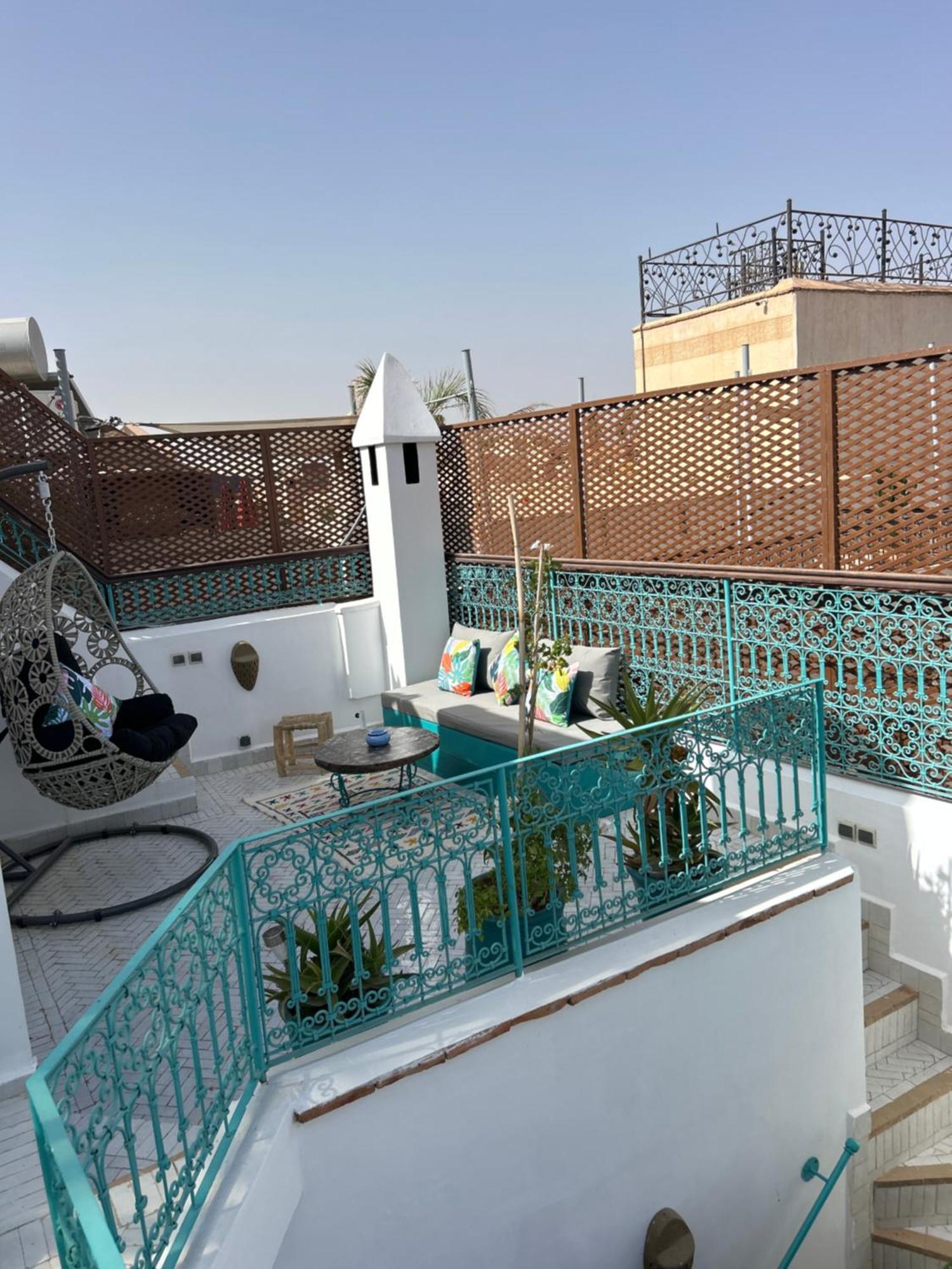 Riad Amazing Amazigh Avec Jacuzzi Petit Dejeuner Compris Avec Aussi Chambres Familiales Pres De La Place Jemaa El Fna Marraquexe Exterior foto